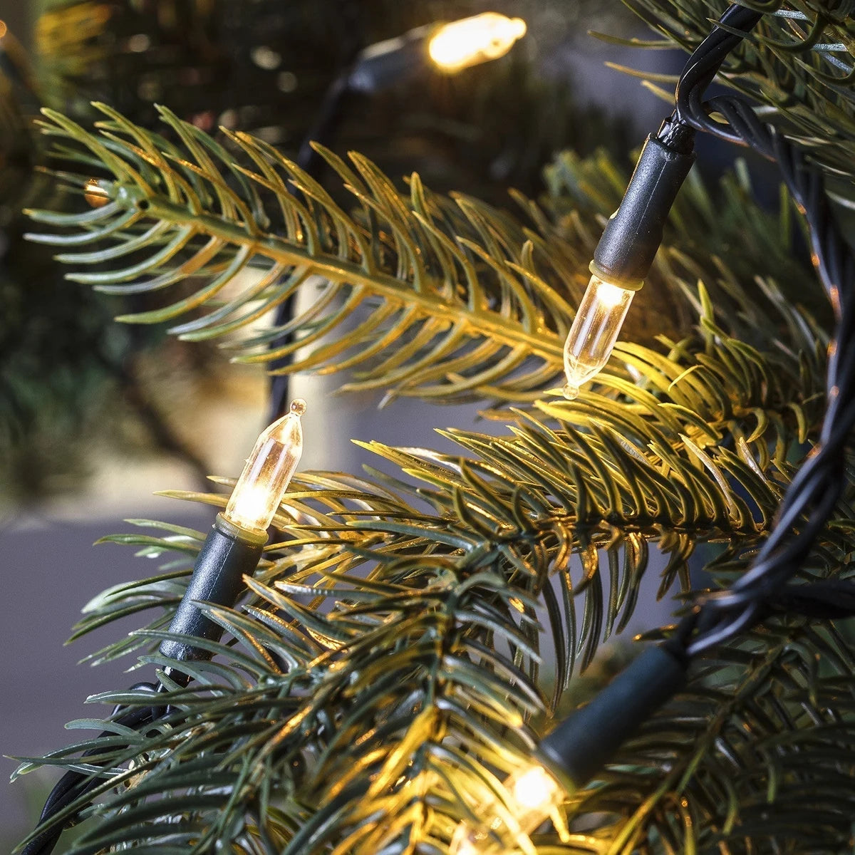 Pisca-Pisca 150 LEDs Tradicionais Branco Quente – 15 m, 9 Velocidades e Temporizador