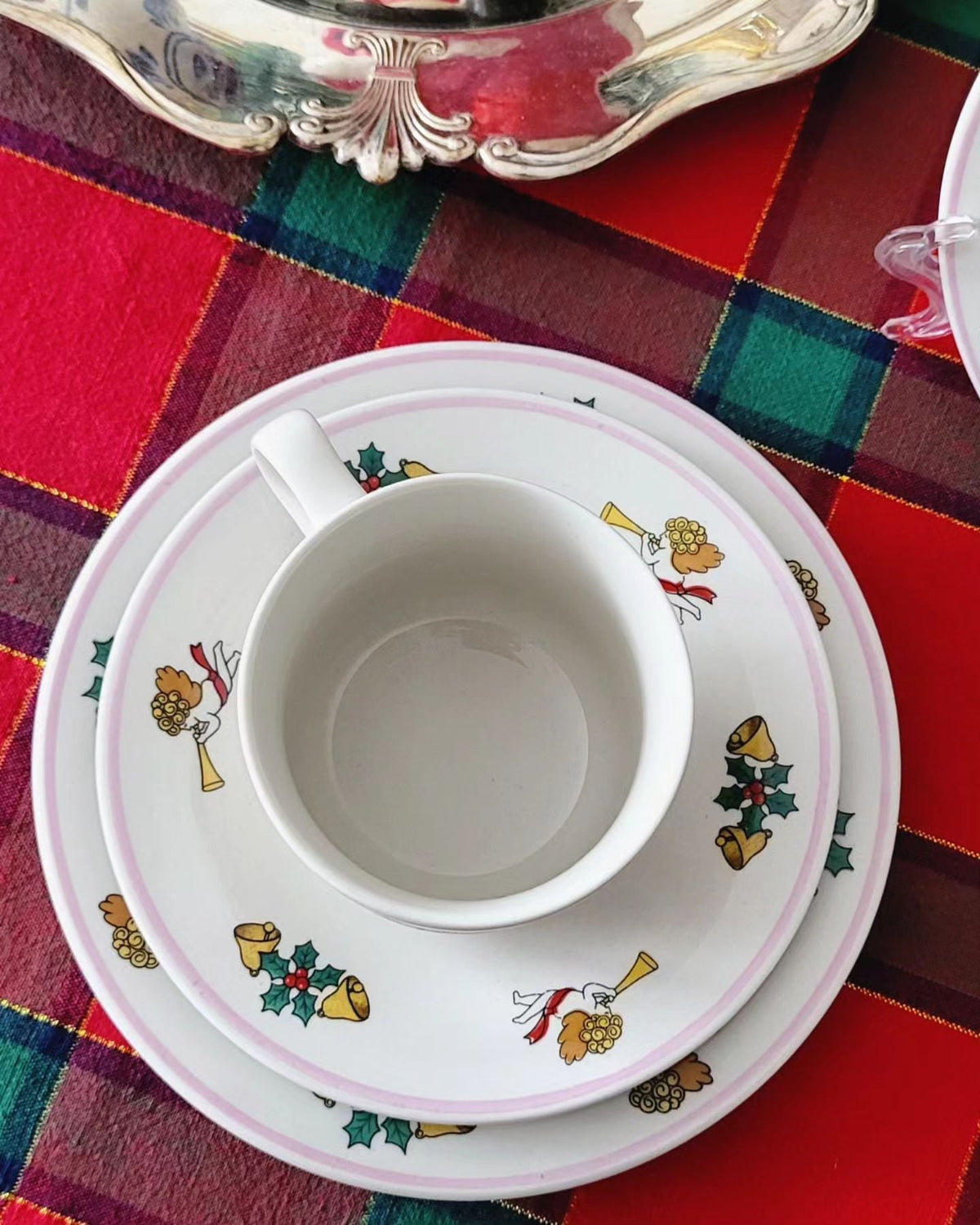 Conjunto de Porcelana  Natalino com 9 Peças
