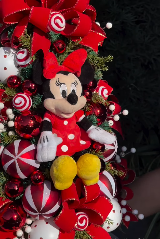 Mini Árvore Minnie de Natal - detalhe