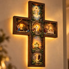 Cruz Iluminada de Madeira com Cenas Bíblicas