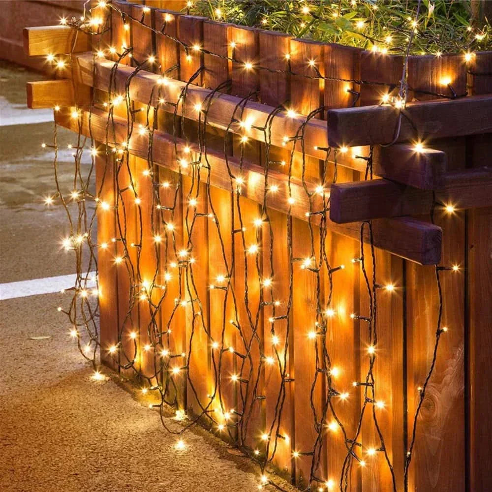 Luzes de Fada LED Impermeáveis - Magia Natalina com Controle Remoto