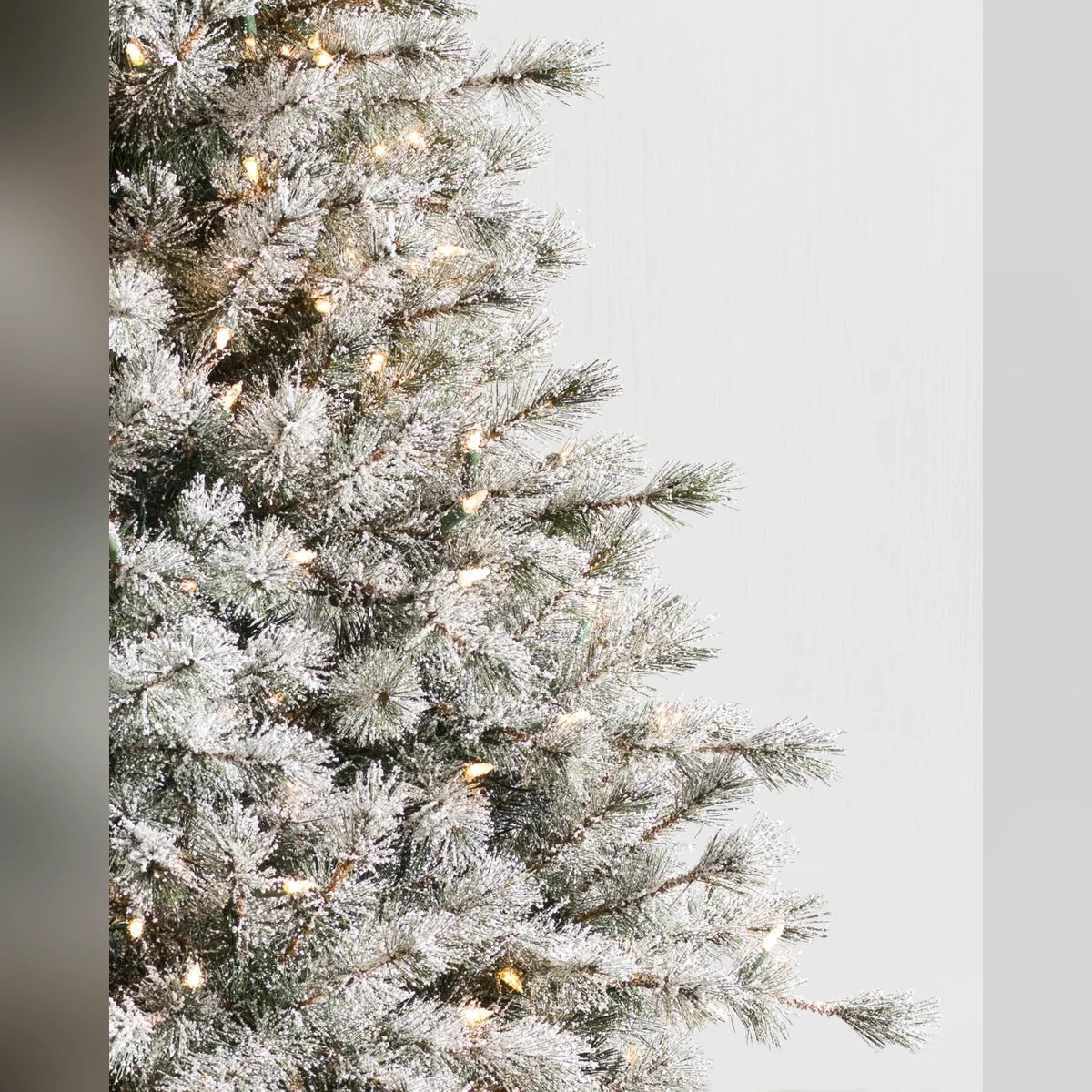 Árvore de Natal Pinheiro Açucarado Nevado
