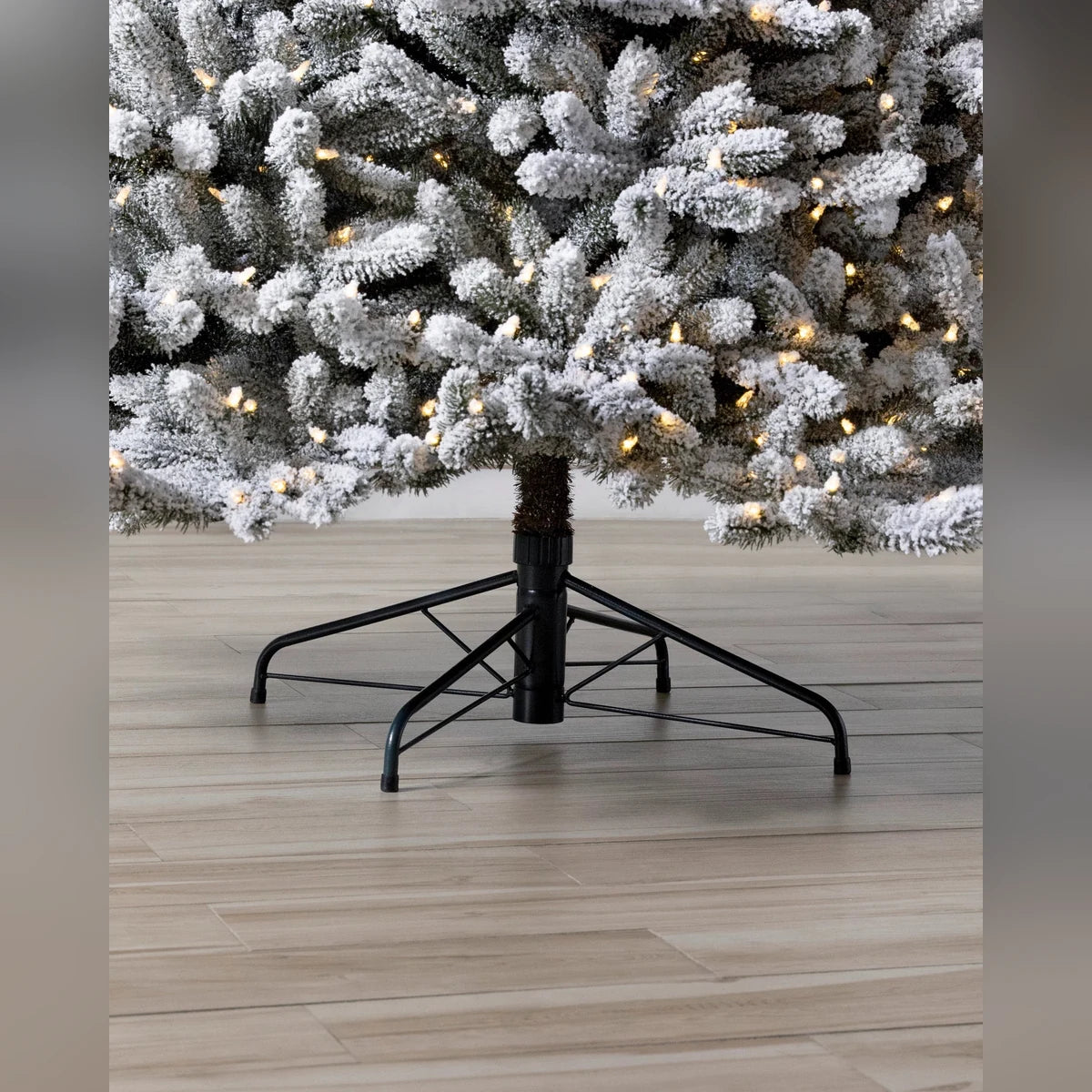 Árvore de Natal Pinheiro Branco de Vermont Nevado