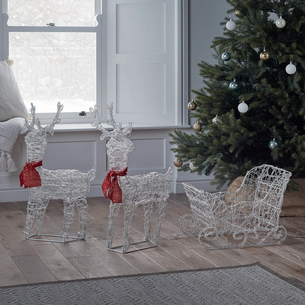 Conjunto Renas e Trenó de Acrílico Iluminados – 240 LEDs Branco Frio a Pilha