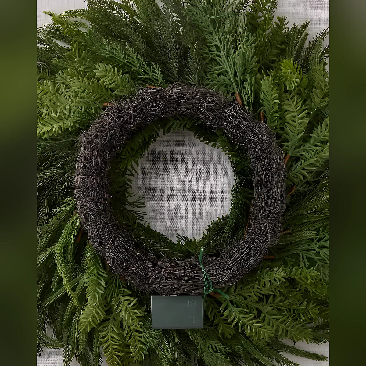 Guirlanda de Natal 90 cm com LED e Folhagens Verdes