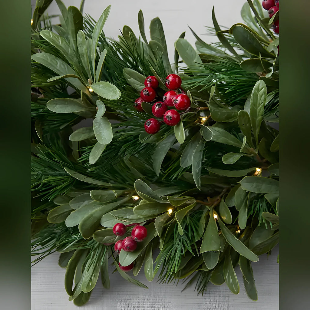 Guirlanda de Natal 90 cm com LED, Folhagens Verdes e Frutas Vermelhas