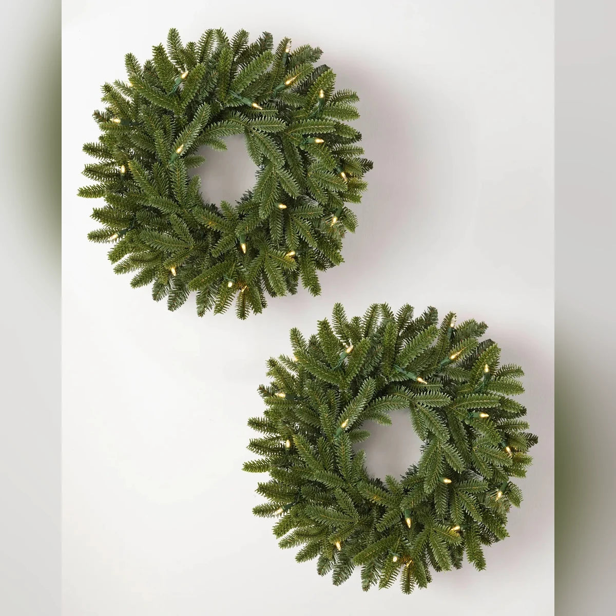 Guirlanda Tradicional de Pinheiro Verde com LED