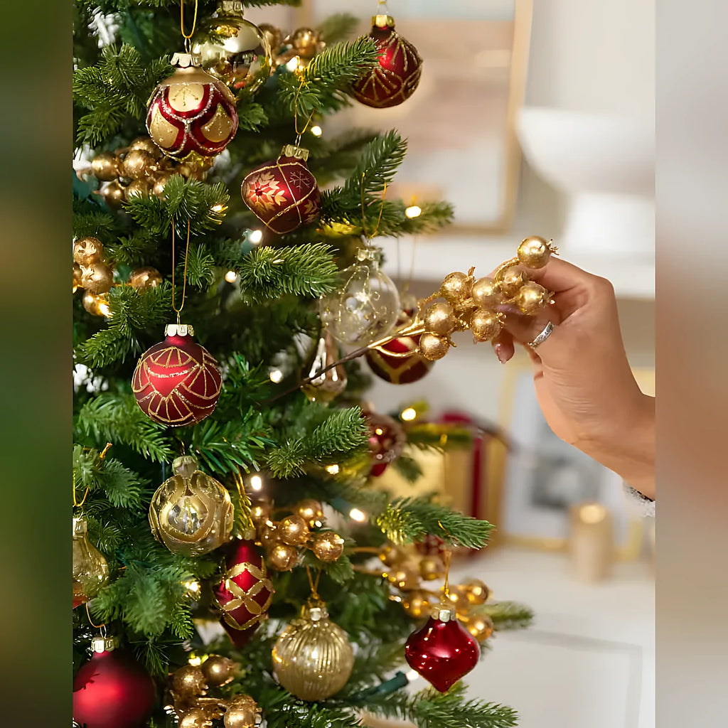 Mini Árvore de Natal 90 cm Encanto Imperial Vermelho e Dourado com Luzes LED