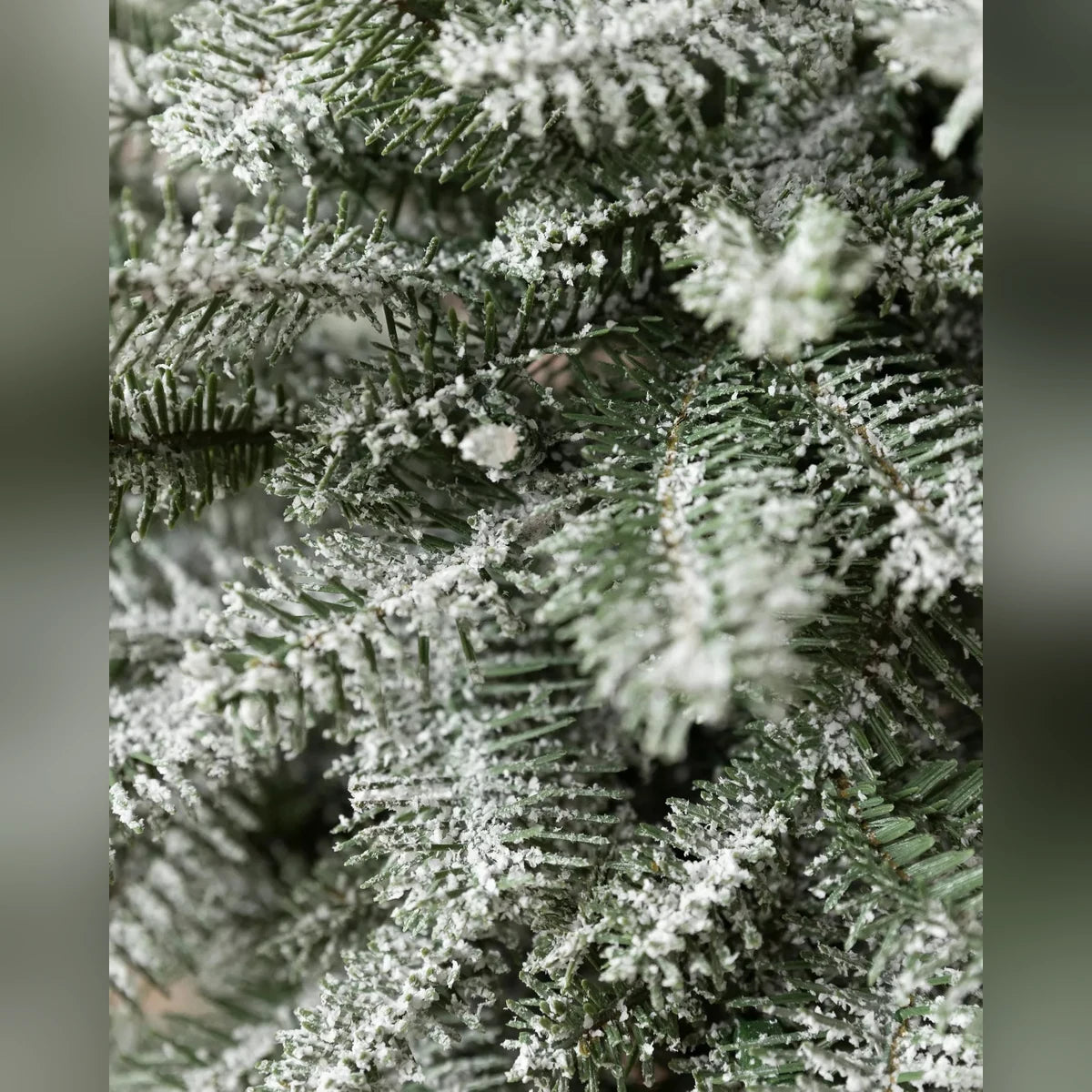 Mini Árvore Nevada Flocada 30 cm com Luzes LED