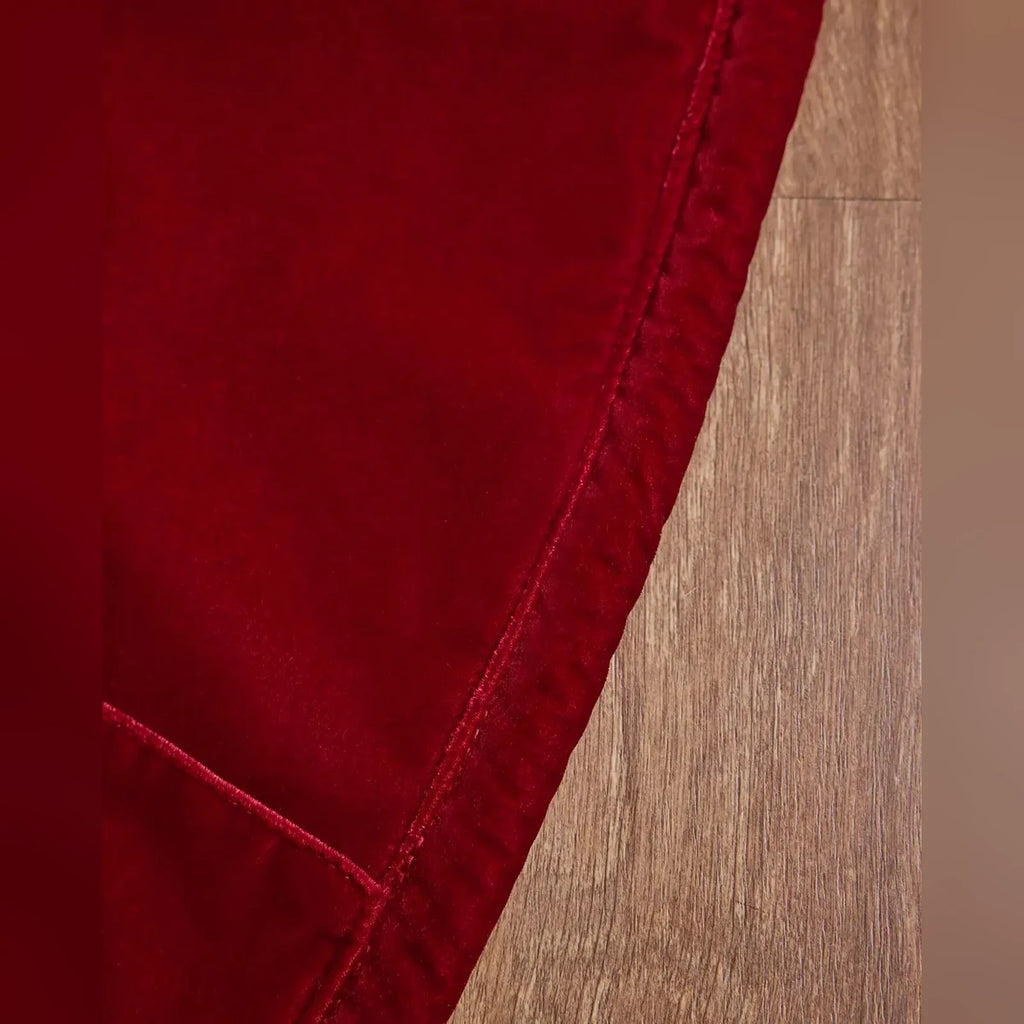Saia para Árvore de Natal em Veludo Vermelho